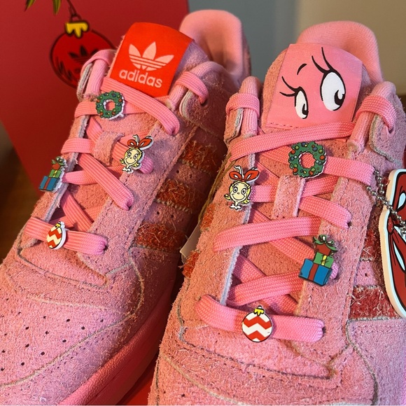 ADIDAS Women’s Forum Low Cindy Lou Who Shoes - Picture 6 of 12